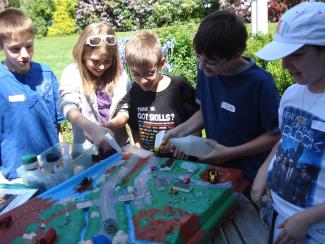 Children making a stormwater model